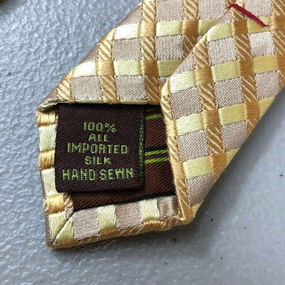 BCBG Attitude Gold and Tan 100% Silk Hand Sewn Tie - Picture 3 of 4